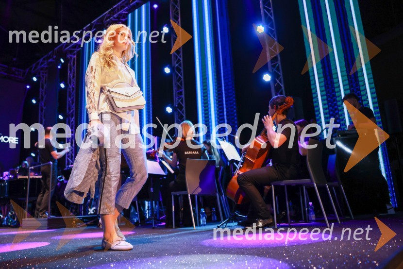  Mihaela Kralj, manekenkaVIP modno doživetje v Citycentru Celje