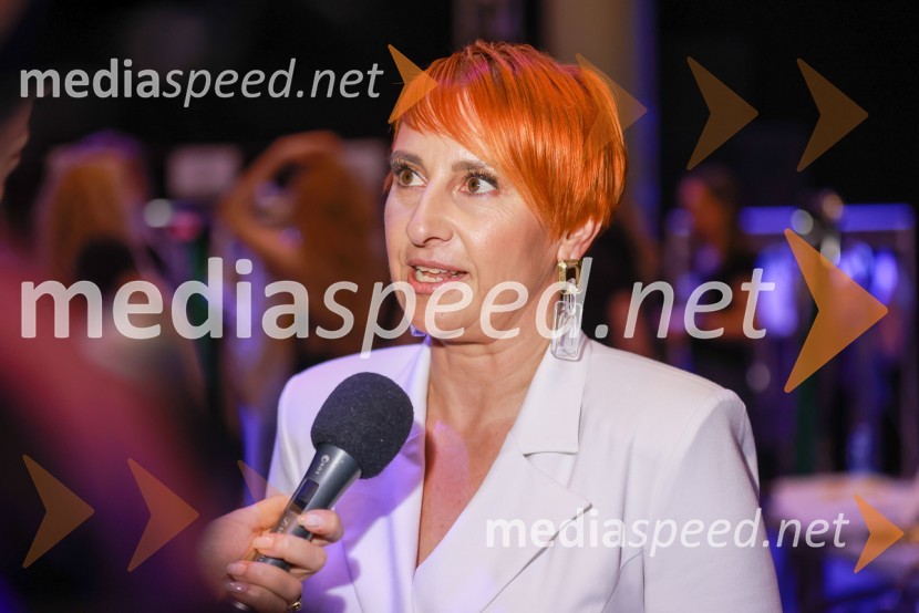  Nena Horvat, vodja marketinga Citycenter CeljeVIP modno doživetje v Citycentru Celje
