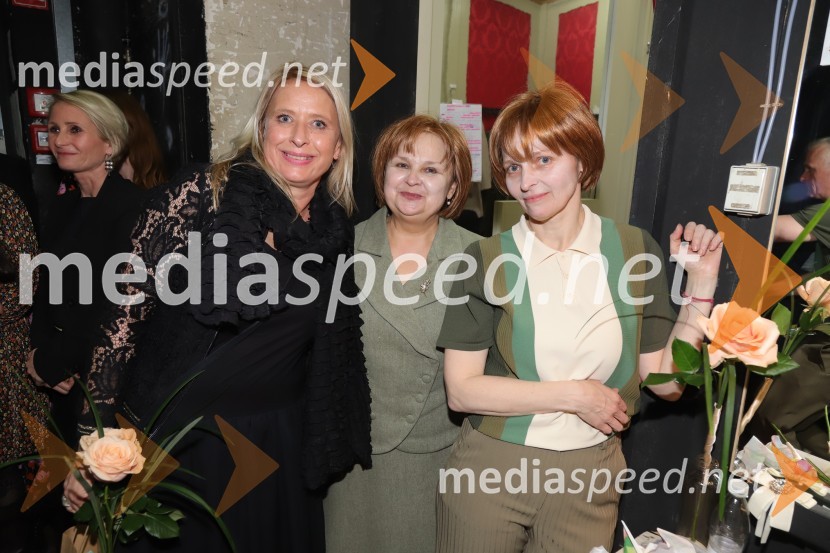  Tatjana Doma, dramaturginja SLG Celje;  Irena Varga, igralka;  Mojca Simonič, igralkaDogodek v mestu Gogi, premiera drame v SNG Maribor