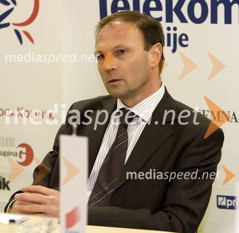 Boris Mikuž, direktor Atletske zveze SlovenijeVrnitev slovenskih atletov iz EP v Torinu