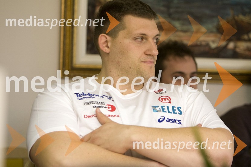 Miroslav Vodovnik, atletVrnitev slovenskih atletov iz EP v Torinu