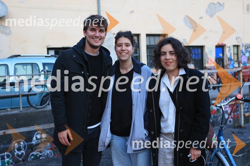 Takorekoč: Žalujka + Amater, premiera Nova Pošta, SMG Ljubljana