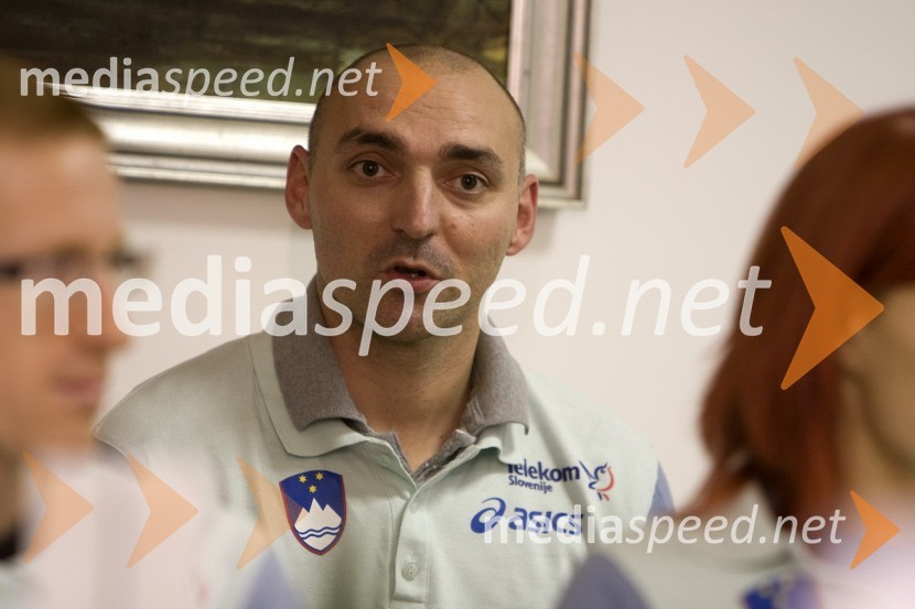 Matija Šestak, atletski trenerVrnitev slovenskih atletov iz EP v Torinu