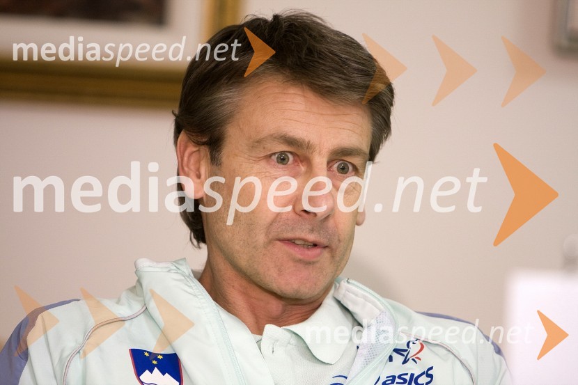 Albert Šoba, trenerVrnitev slovenskih atletov iz EP v Torinu