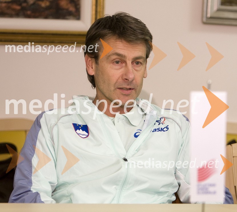 Albert Šoba, trenerVrnitev slovenskih atletov iz EP v Torinu