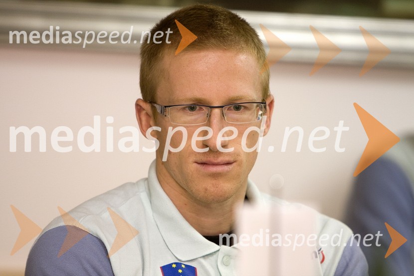 Matic Osovnikar, atletVrnitev slovenskih atletov iz EP v Torinu