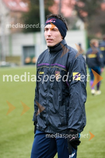 Zoran Pavlovič, nogometaš in kapetan članske ekipe NK MariborZoran Pavlovič, nogometaš in kapetan članske ekipe NK Maribor