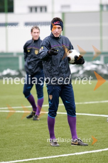 Zoran Pavlovič, nogometaš in kapetan članske ekipe NK MariborZoran Pavlovič, nogometaš in kapetan članske ekipe NK Maribor