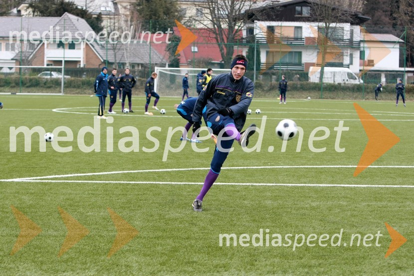 Zoran Pavlovič, nogometaš in kapetan članske ekipe NK MariborZoran Pavlovič, nogometaš in kapetan članske ekipe NK Maribor