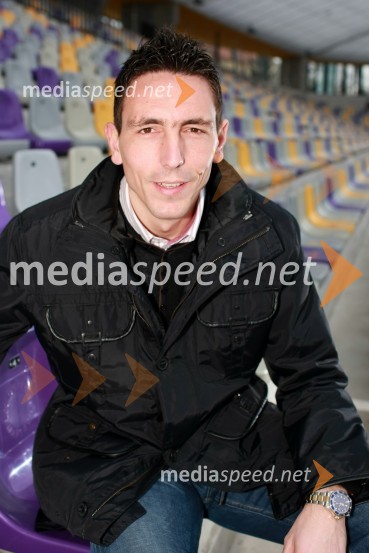 Zoran Pavlovič, nogometaš in kapetan članske ekipe NK MariborZoran Pavlovič, nogometaš in kapetan članske ekipe NK Maribor