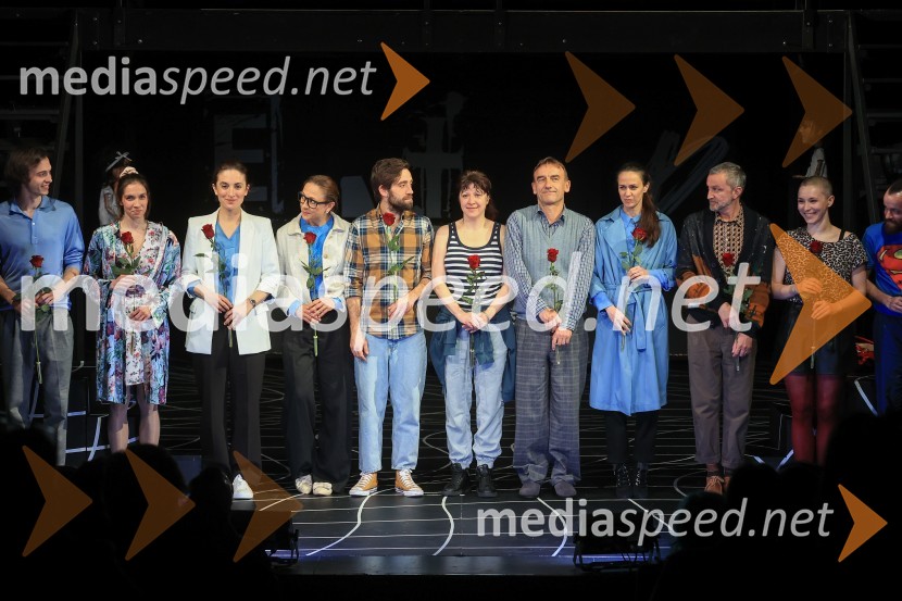  Klemen Kovačič, AGRFT ;  Klara Kastelec, igralka;  Daša Doberšek, igralka;  Maruša Oblak, igralka;  Vito Weis, igralec;  Janja Majzelj, igralka;  Robert Prebil, igralec;  Katarina Stegnar, igralka;  Ivan Peternelj, igralec;  Nataša Keser, igralkaLjudje, kraji in stvari, premiera v SMG Ljubljana