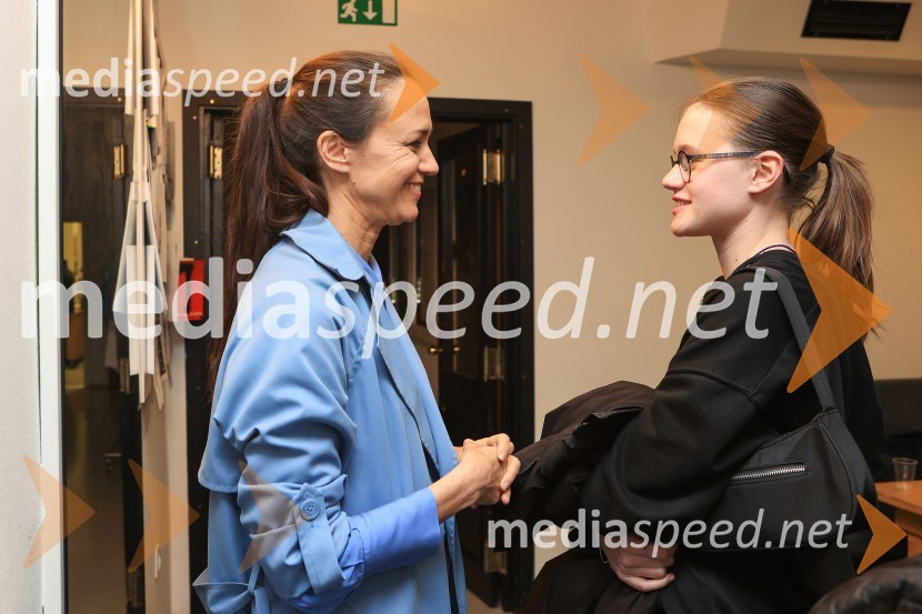  Katarina Stegnar, igralka;  ... Ljudje, kraji in stvari, premiera v SMG Ljubljana