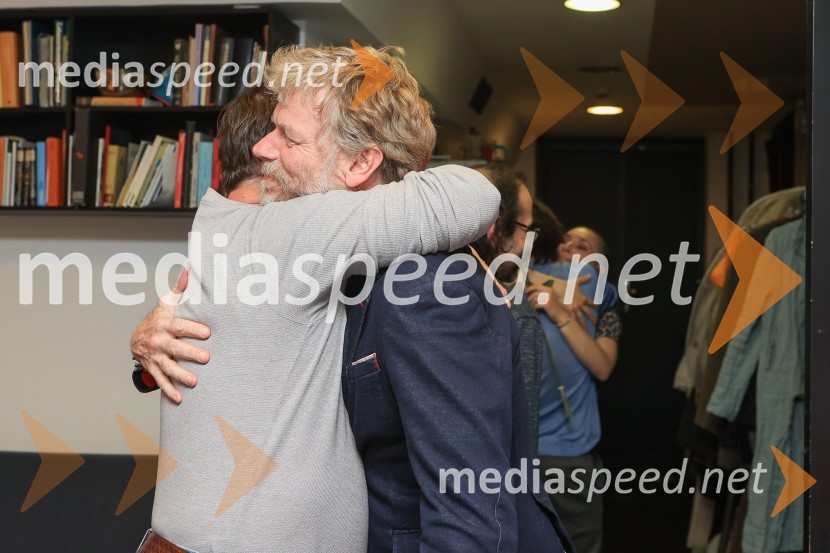  ... ;  Matija  Vastl, igralecLjudje, kraji in stvari, premiera v SMG Ljubljana