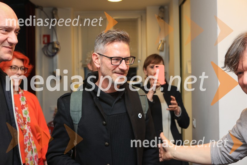  Tibor Mihelič Syed, direktor, Slovensko mladinsko gledališčeLjudje, kraji in stvari, premiera v SMG Ljubljana