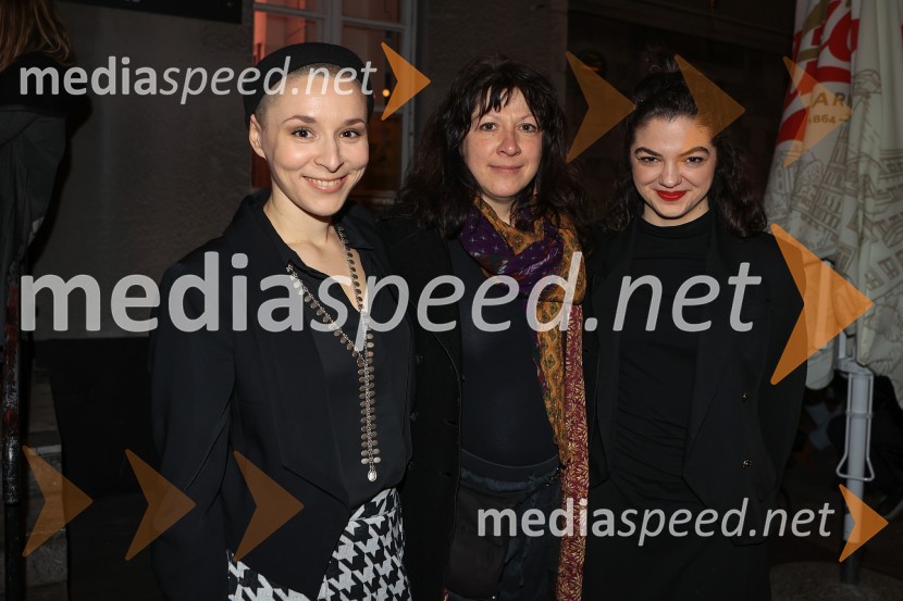  Nataša Keser, igralka;  Janja Majzelj, igralka;  Diana  Kolenc, igralkaLjudje, kraji in stvari, premiera v SMG Ljubljana