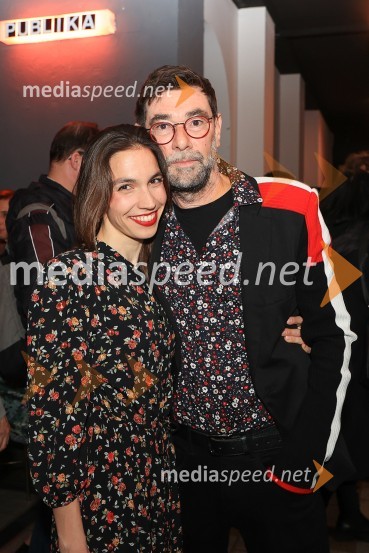  Klara Kastelec, igralka;  Matjaž Pograjc, režiserLjudje, kraji in stvari, premiera v SMG Ljubljana