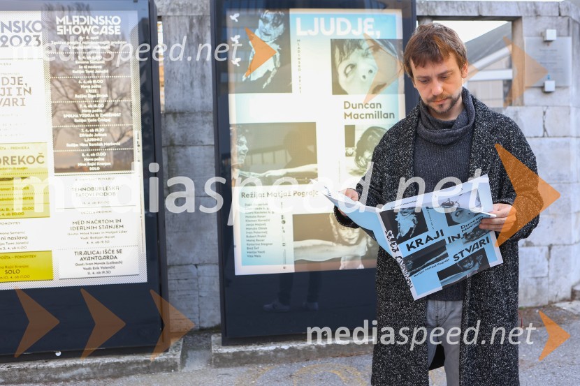  Nejc  Jezernik, direktor izbora igralcevLjudje, kraji in stvari, premiera v SMG Ljubljana