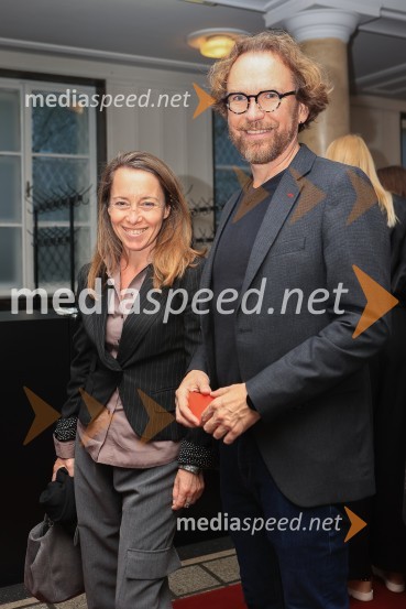 Ljudje, kraji in stvari, premiera v SMG Ljubljana