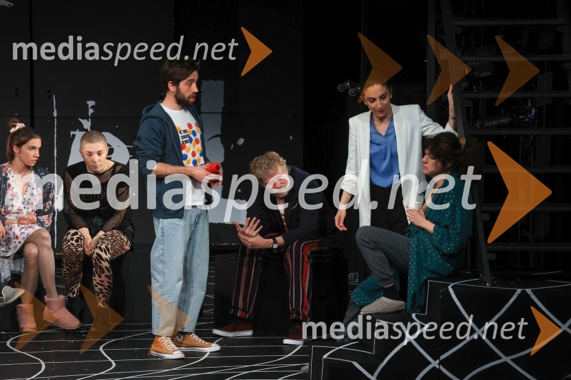  Vito Weis, igralec;  Matija  Vastl, igralec;  Daša Doberšek, igralka;  Janja Majzelj, igralkaLjudje, kraji in stvari, premiera v SMG Ljubljana