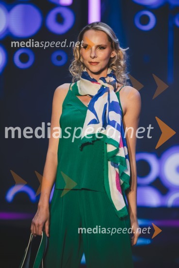  Nastasja Prihoda, manekenkaMoč miru, spomladanska modna revija v Citycentru Celje