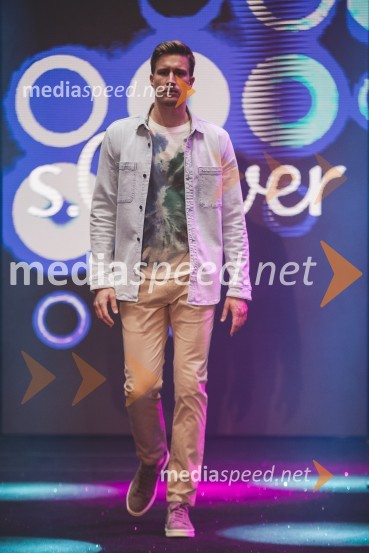  Luka Pehnec,  manekenMoč miru, spomladanska modna revija v Citycentru Celje