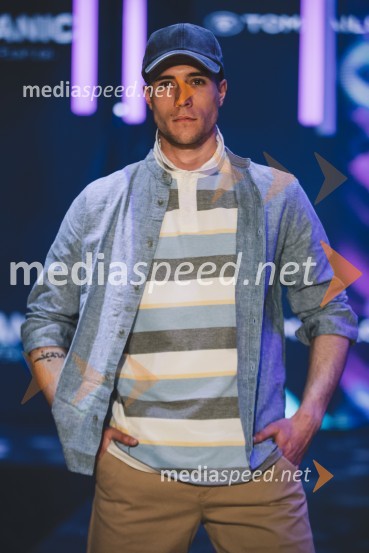 Moč miru, spomladanska modna revija v Citycentru Celje