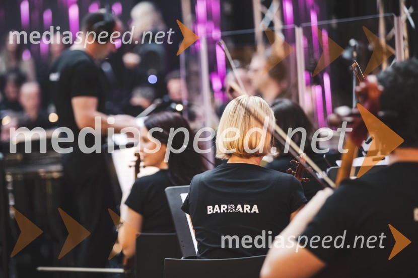 Moč miru, spomladanska modna revija v Citycentru Celje