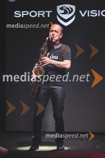 Moč miru, spomladanska modna revija v Citycentru Celje