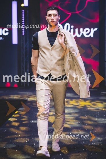 Moč miru, spomladanska modna revija v Citycentru Celje