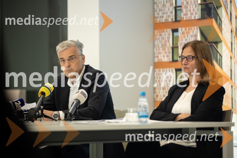 mag. Črtomir Remec, direktor Stanovanjskega sklada RS;  ... Novinarska konferenca, Stanovanjski sklad Republike Slovenije