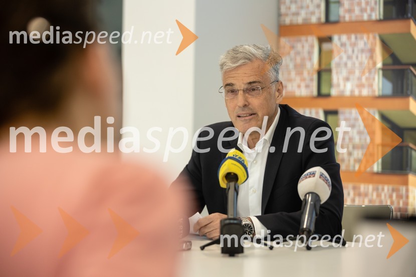 mag. Črtomir Remec, direktor Stanovanjskega sklada RSNovinarska konferenca, Stanovanjski sklad Republike Slovenije