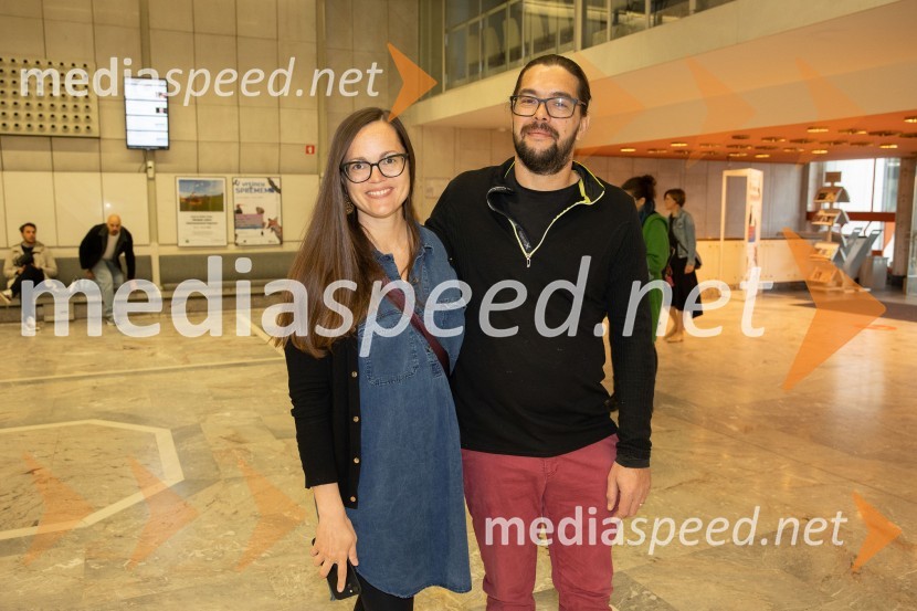  Tamara Bračič Vidmar, producentka, Bunker Ljubljana, koordinator mednarodne mreže Balkan Express;  ... Jan Martens / GRIP v sodelovanju z Dance On Ensemble: vsak poskus se bo končal z zdrobljenimi telesi in zlomljenimi kostmi, plesna predstava, Cankarjev dom