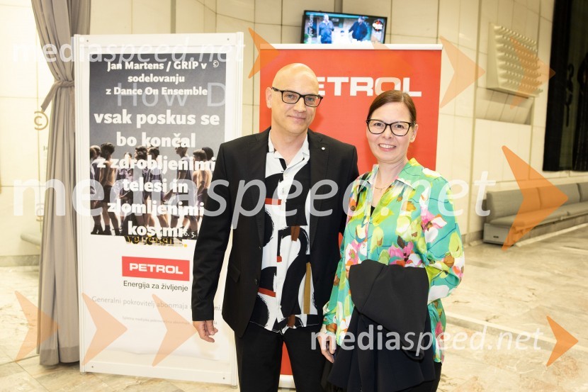 Jan Martens / GRIP v sodelovanju z Dance On Ensemble: vsak poskus se bo končal z zdrobljenimi telesi in zlomljenimi kostmi, plesna predstava, Cankarjev dom