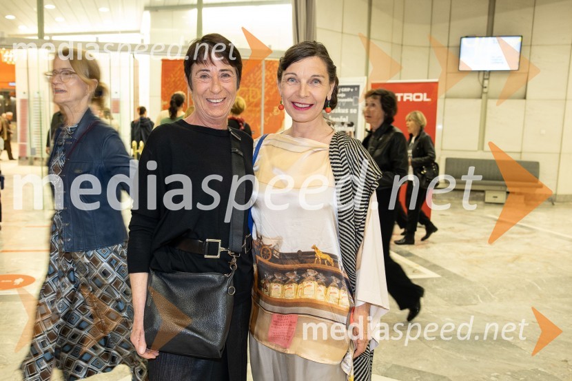  Jerneja Jambrek;  ... Jan Martens / GRIP v sodelovanju z Dance On Ensemble: vsak poskus se bo končal z zdrobljenimi telesi in zlomljenimi kostmi, plesna predstava, Cankarjev dom