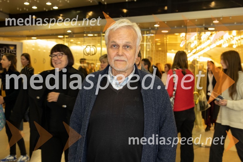  Niko Goršič, igralec, publicist, režiserJan Martens / GRIP v sodelovanju z Dance On Ensemble: vsak poskus se bo končal z zdrobljenimi telesi in zlomljenimi kostmi, plesna predstava, Cankarjev dom