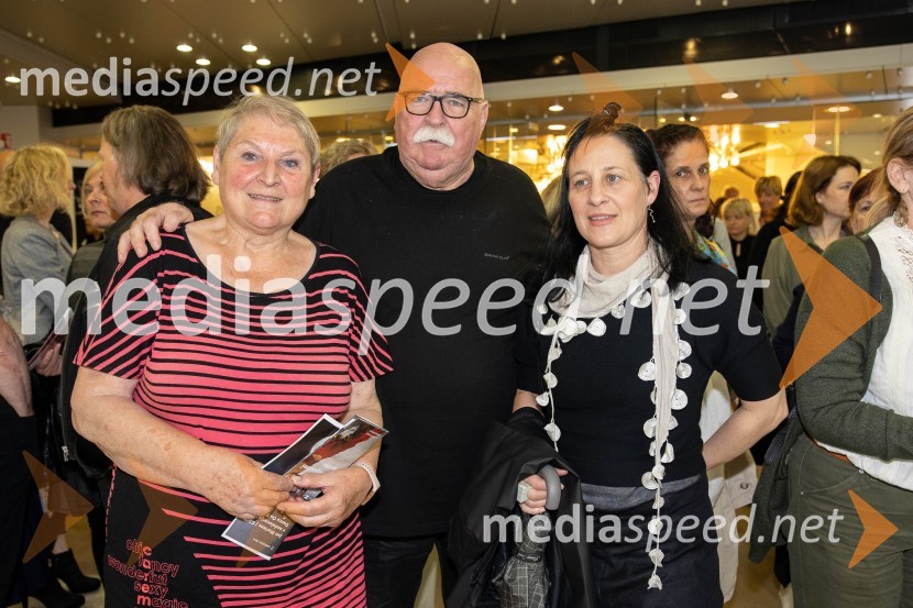  Branka Gombač;  Peter Gombač;  ... Jan Martens / GRIP v sodelovanju z Dance On Ensemble: vsak poskus se bo končal z zdrobljenimi telesi in zlomljenimi kostmi, plesna predstava, Cankarjev dom