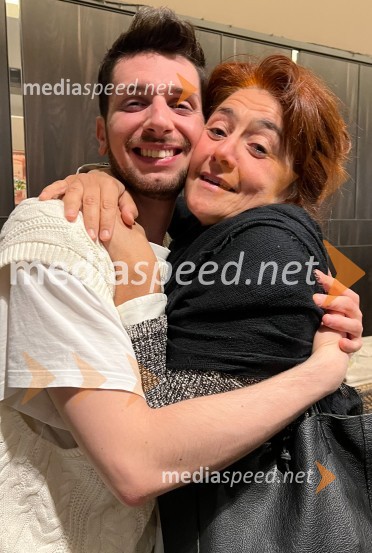  Lucio Mautone, baletni plesalec;  ... Balet SNG Maribor s Peerom Gyntom v Modeni