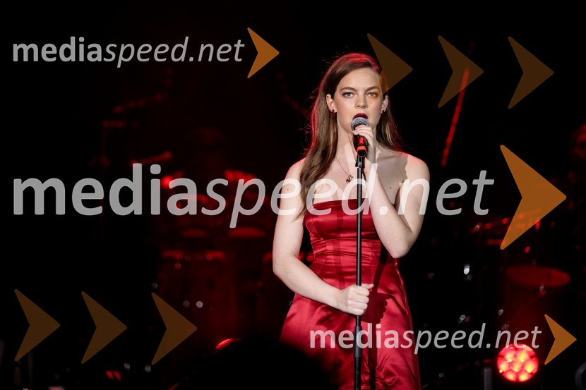  Mina Švajger, igralkaTradicionalni koncert MGL&AGRFT v Kinu Šiška