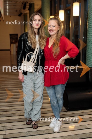  Lucija Harum, igralka, pevka;  Zala Smolnikar, pevka- ZALITradicionalni koncert MGL&AGRFT v Kinu Šiška