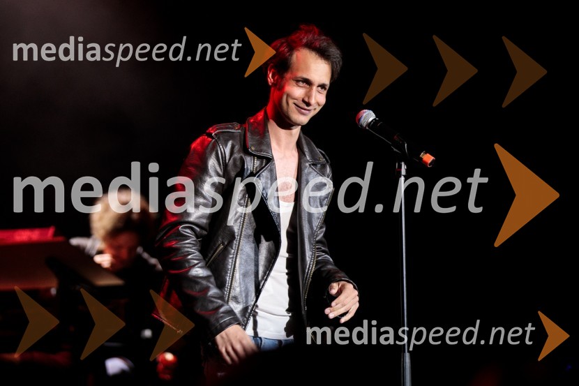  Voranc  Boh, igralecTradicionalni koncert MGL&AGRFT v Kinu Šiška