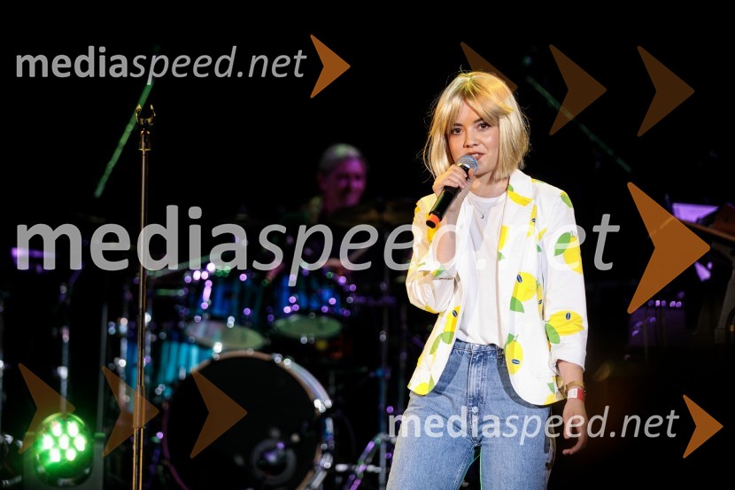  Lara Wolf Završnik, igralkaTradicionalni koncert MGL&AGRFT v Kinu Šiška