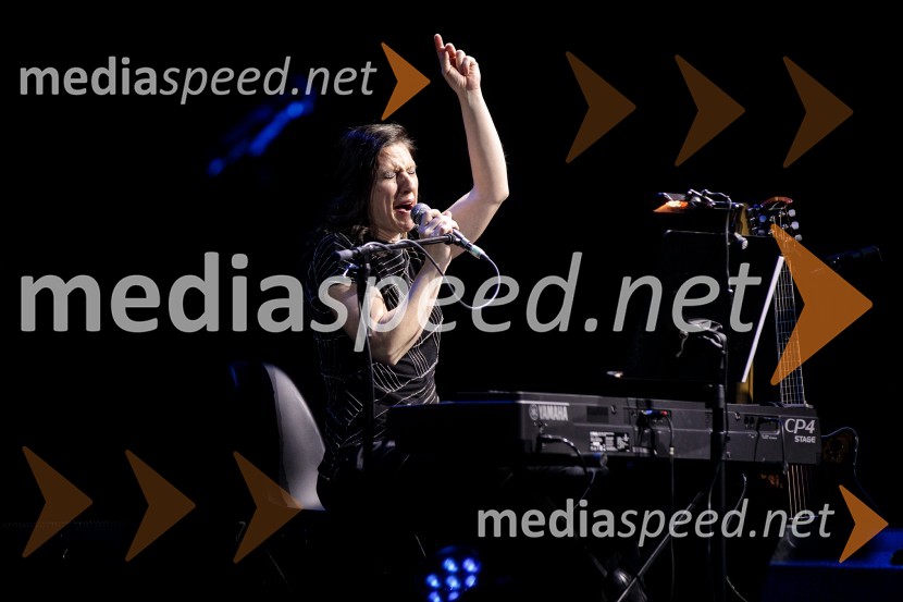  Sanja  Mlinar Marin, pevkaTradicionalni koncert MGL&AGRFT v Kinu Šiška