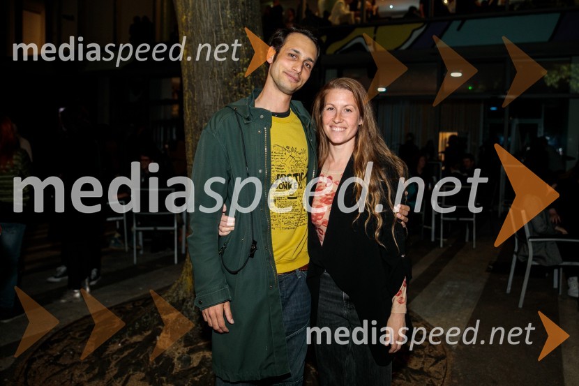  Voranc  Boh, igralec;  Anja Möderndorfer, plesalka in koreografinjaTradicionalni koncert MGL&AGRFT v Kinu Šiška