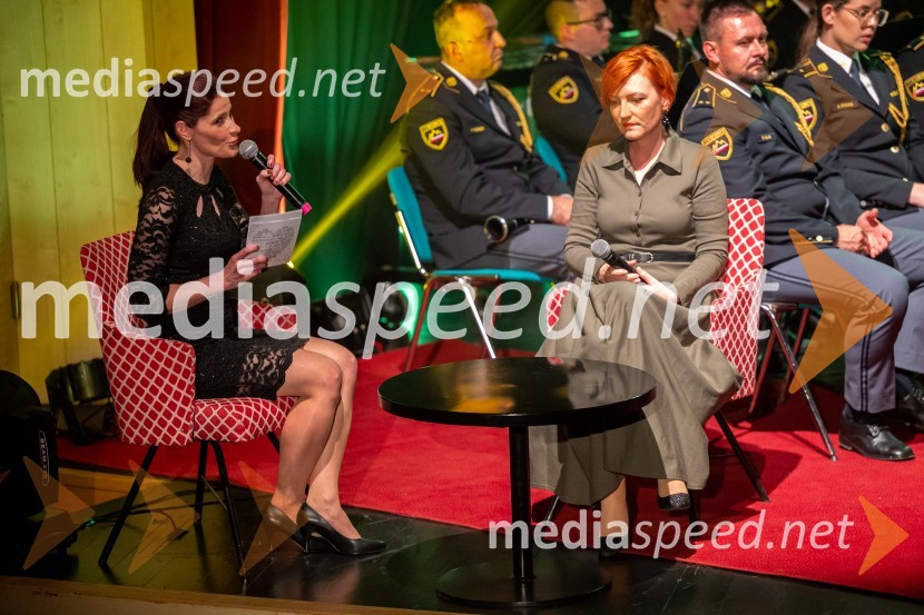  ... ; dr. Asta Vrečko, ministrica za kulturoSlavnostna akademija ob 70 – letnici Radia Štajerski val