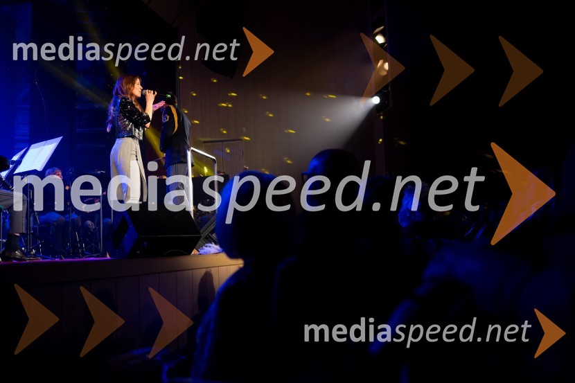  Nina Pušlar, pevkaSlavnostna akademija ob 70 – letnici Radia Štajerski val