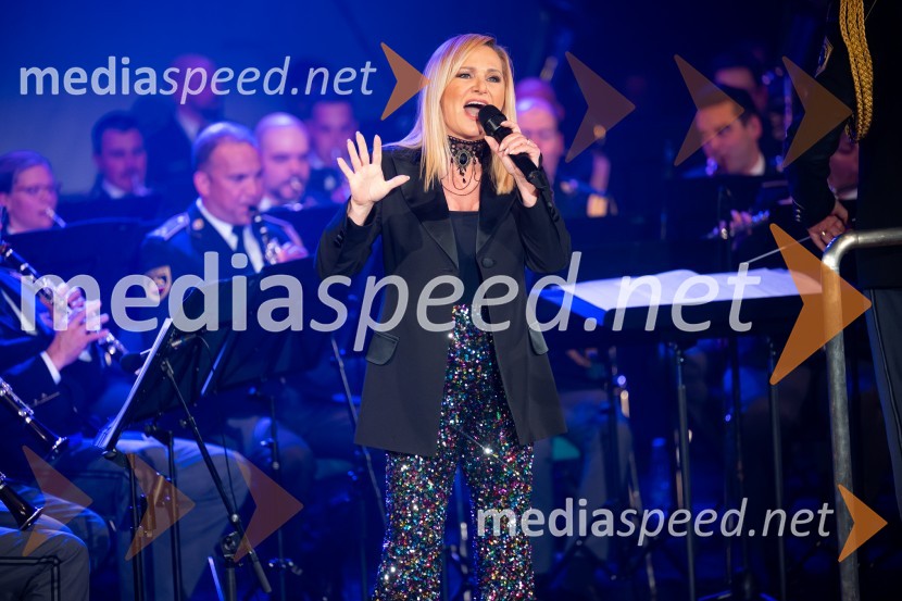  Nuša Derenda, pevkaSlavnostna akademija ob 70 – letnici Radia Štajerski val