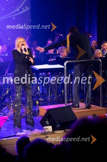  Nuša Derenda, pevkaSlavnostna akademija ob 70 – letnici Radia Štajerski val