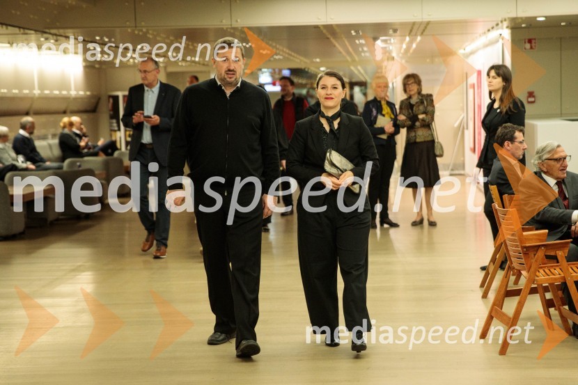  Tomo Peršuh, direktor, Slovenski mladinski orkester;  Živa Ploj Peršuh, dirigentkaKraljevi škotski nacionalni orkester, koncert v Cankarjevem domu