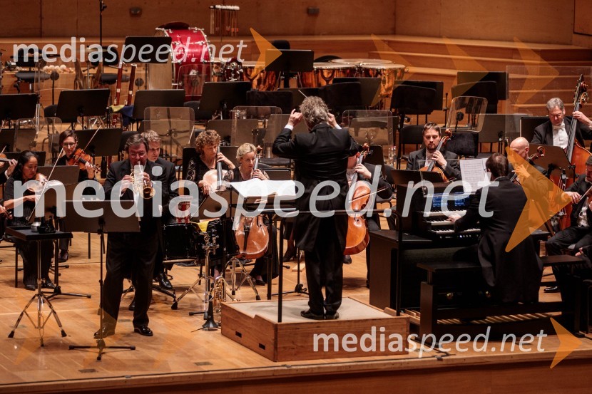  Matthias Höfs, trobenta;  Thomas Søndergård, dirigent;  Christian Schmitt, organistKraljevi škotski nacionalni orkester, koncert v Cankarjevem domu