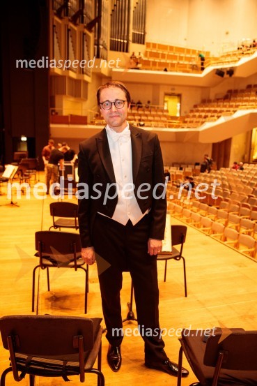  Christian Schmitt, organistKraljevi škotski nacionalni orkester, koncert v Cankarjevem domu